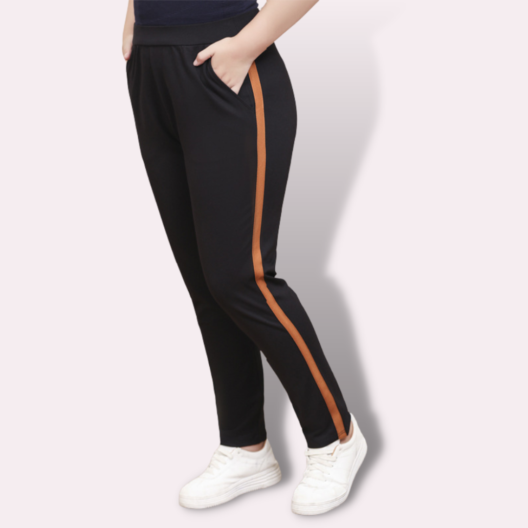 Wide and super stretchy sports pants
